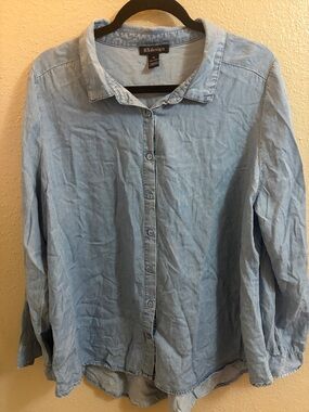 BYdesign Light Blue Button-Up Women's Shirt